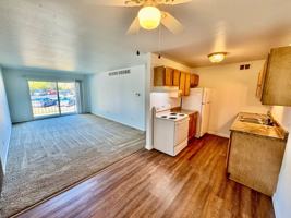 featured image of 2756 Golfside Dr