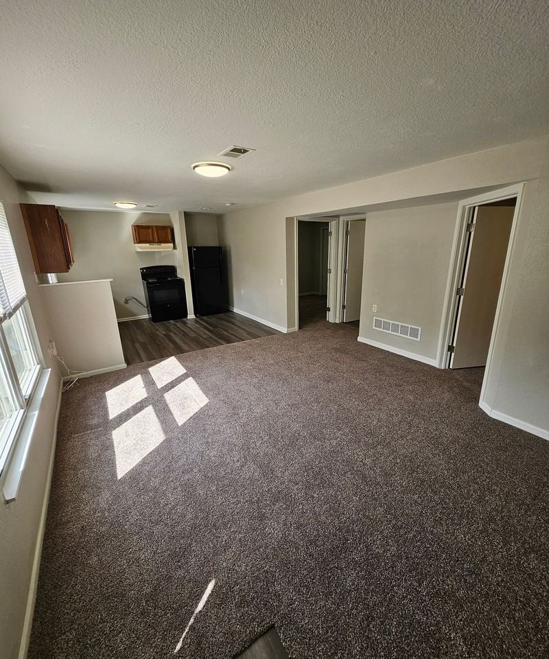 Modern Makeover in KCMO — Renovated, Pet - Photo 2 of 6