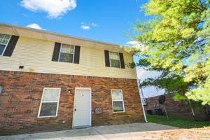 featured image of 701 Peachers Dr