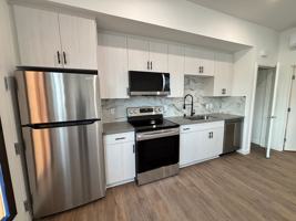 featured image of 2114 E 7th St