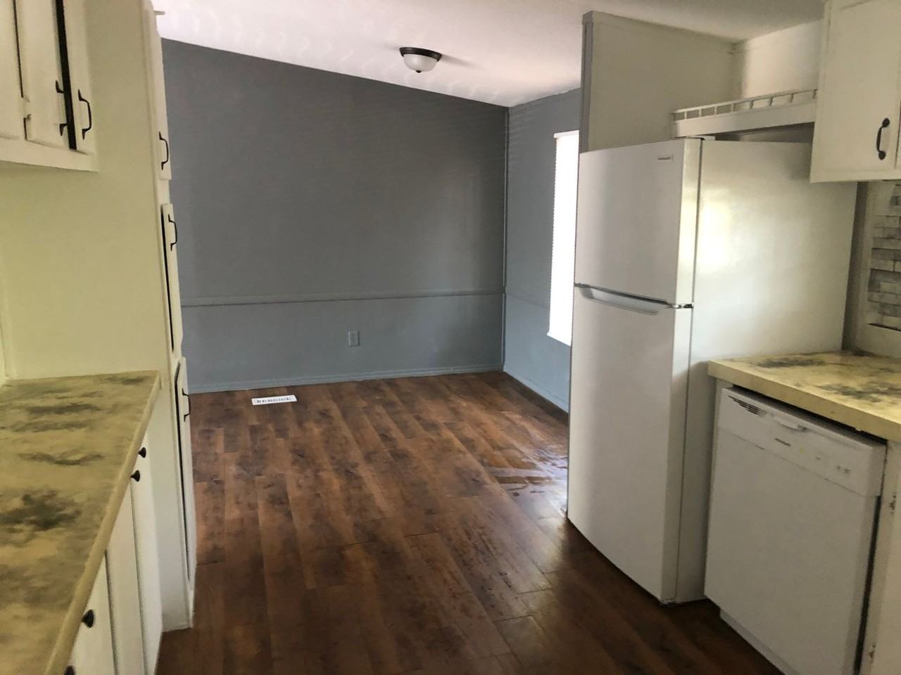 804 Westwood Dr - Photo 5 of 13