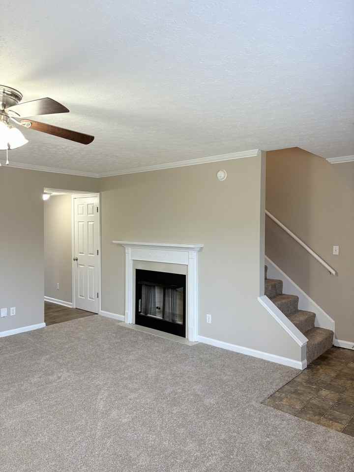117 Concord Dr #C - Photo 3 of 17
