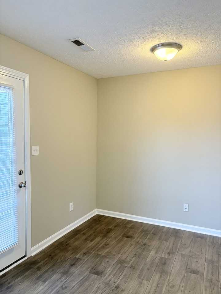 117 Concord Dr #C - Photo 7 of 17