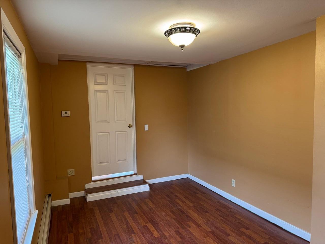 14 Court St #2 - Photo 2 of 16