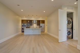 250 Columbine St #411 - Photo 1 of 1