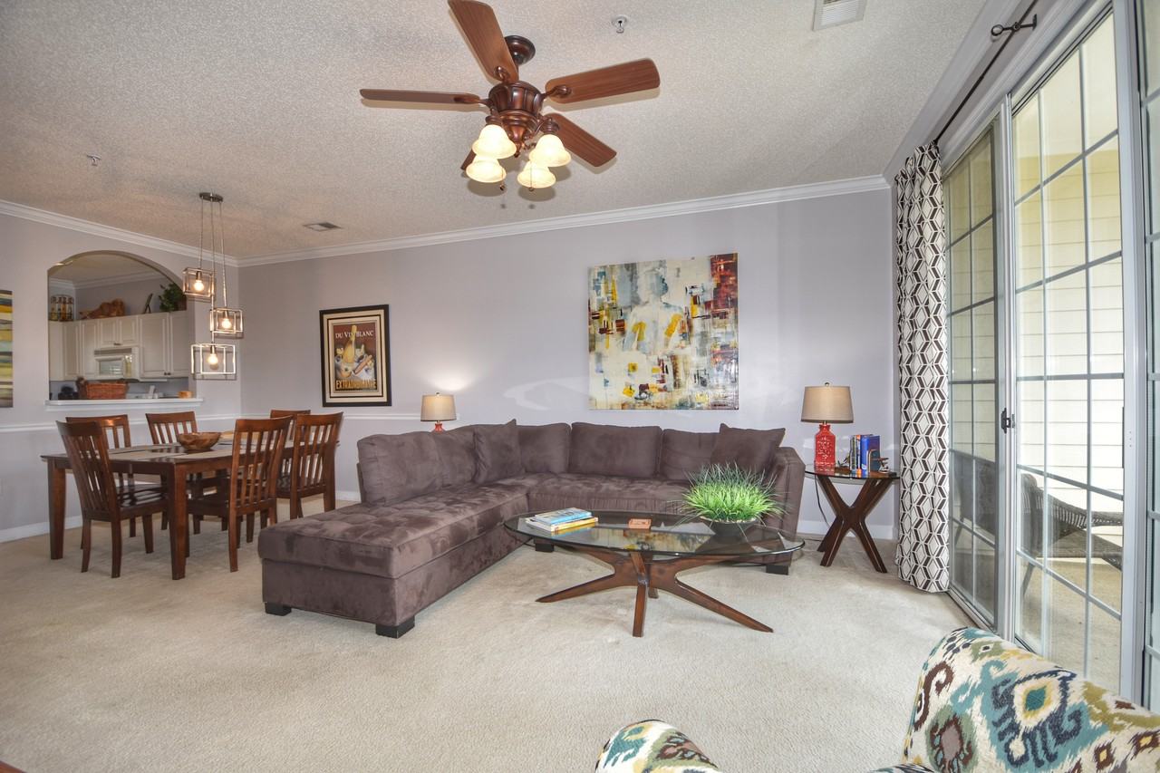 5801 Oyster Catcher Dr #923 - Photo 7 of 16