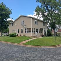 401 Lewis St - Photo 1 of 1