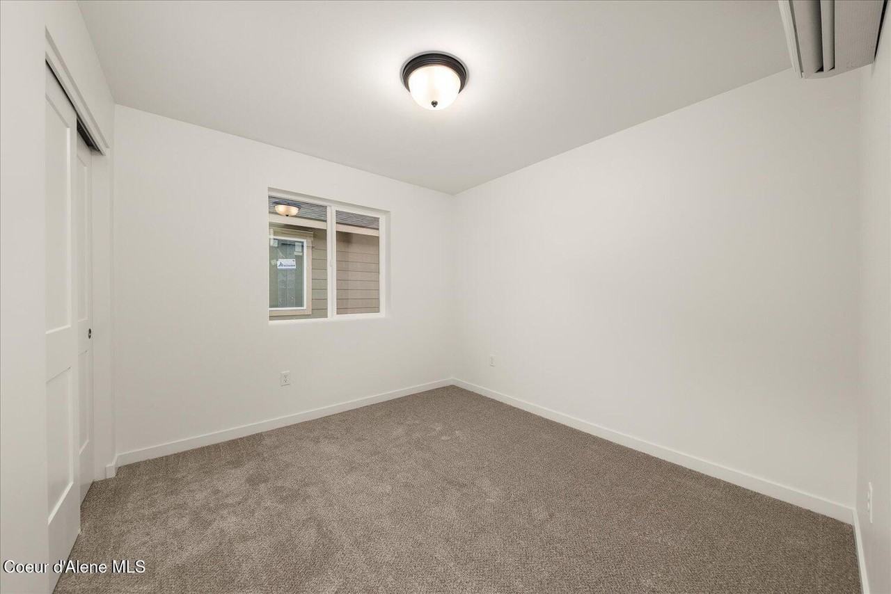 2246 N Chaffee St #NA - Photo 7 of 14