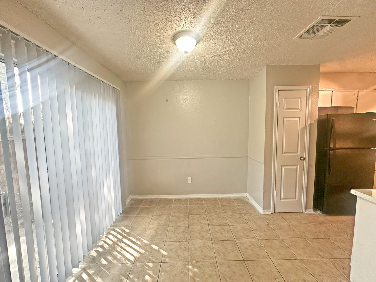 7504 Oak Chase #NA - Photo 7 of 25