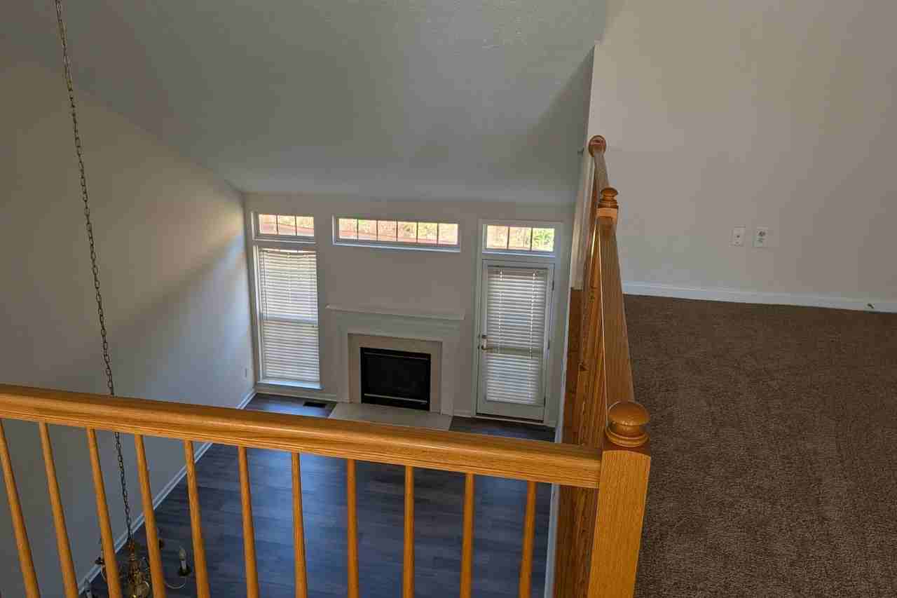 5055 Woods Line Drive - Photo 5 of 22