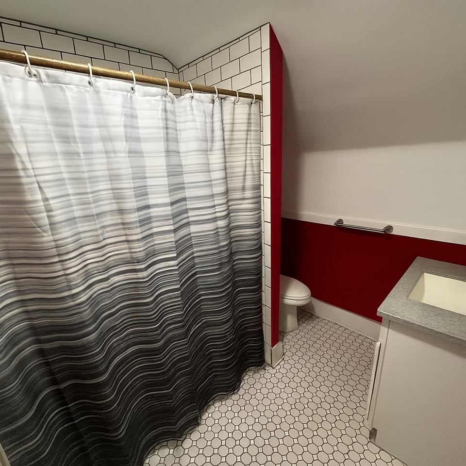 1109 S State St - Photo 5 of 26