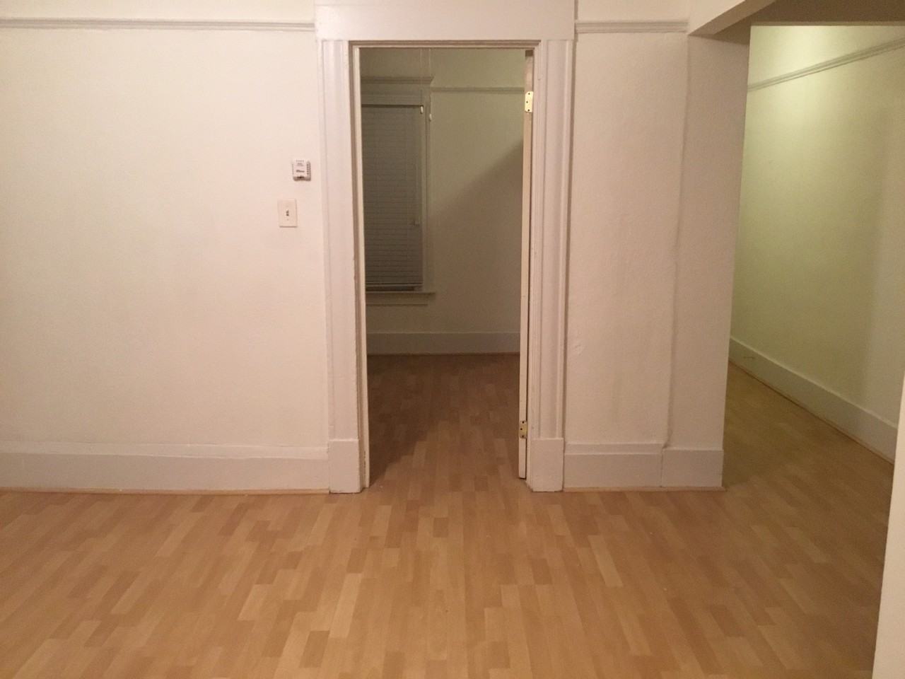 517 20th St #B - Photo 7 of 50