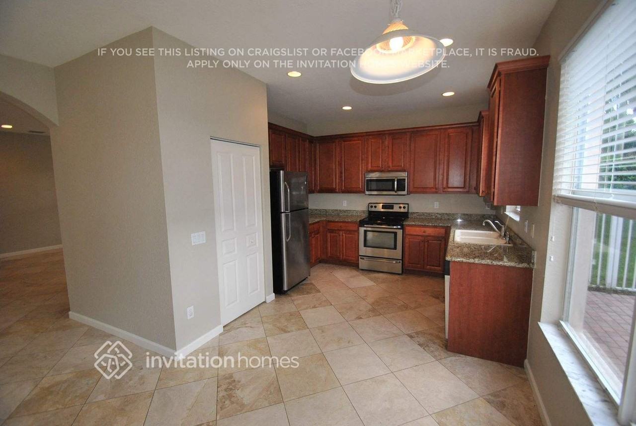 605 Garden Cress Trl - Photo 5 of 10