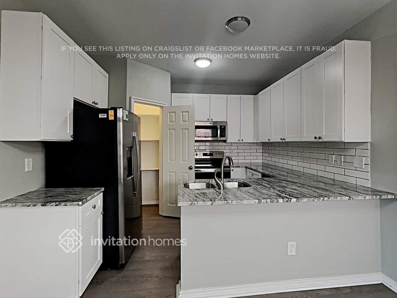 1306 Deville Cir - Photo 6 of 17