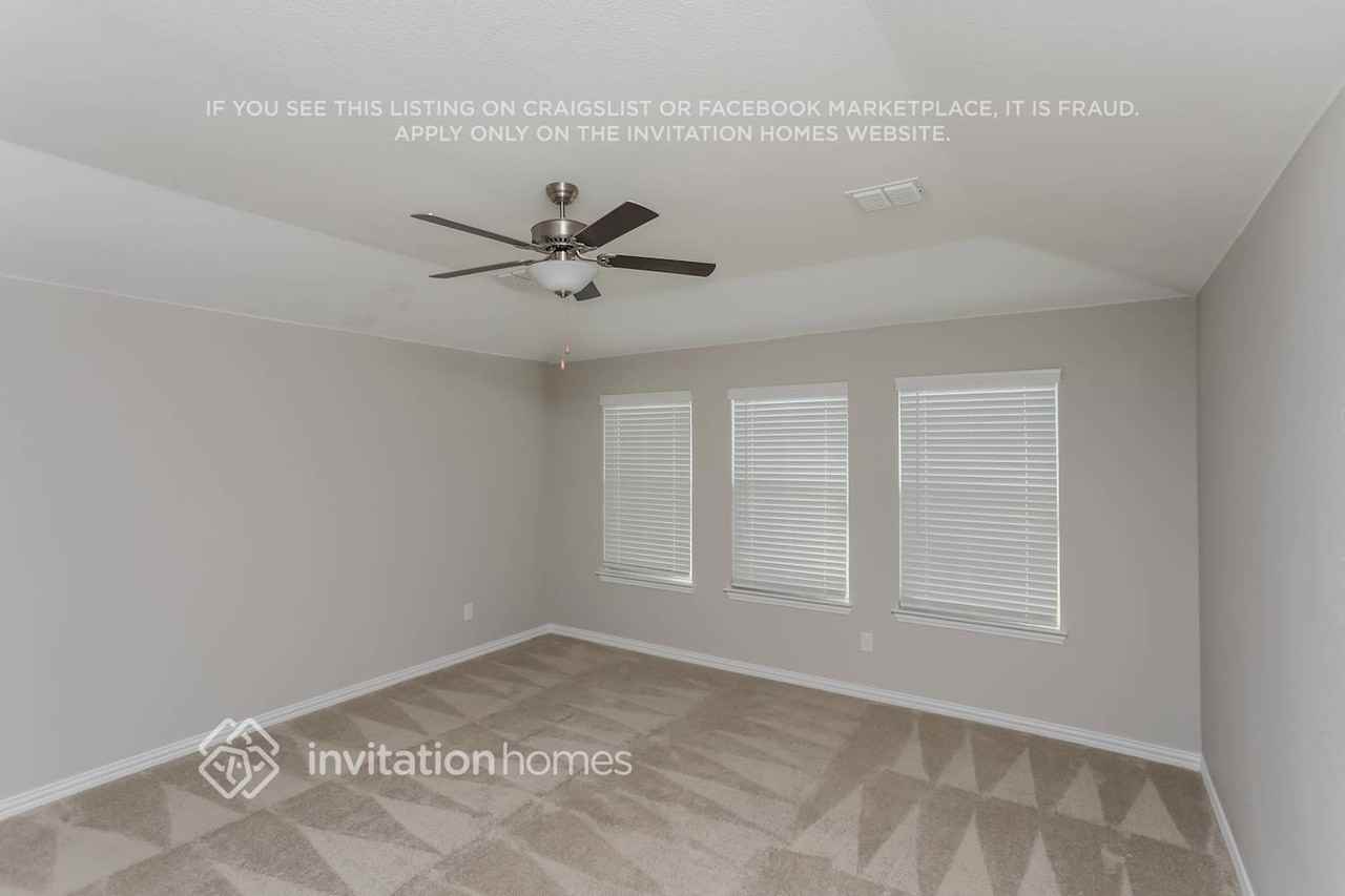 625 Ridgeback Trl - Photo 7 of 16