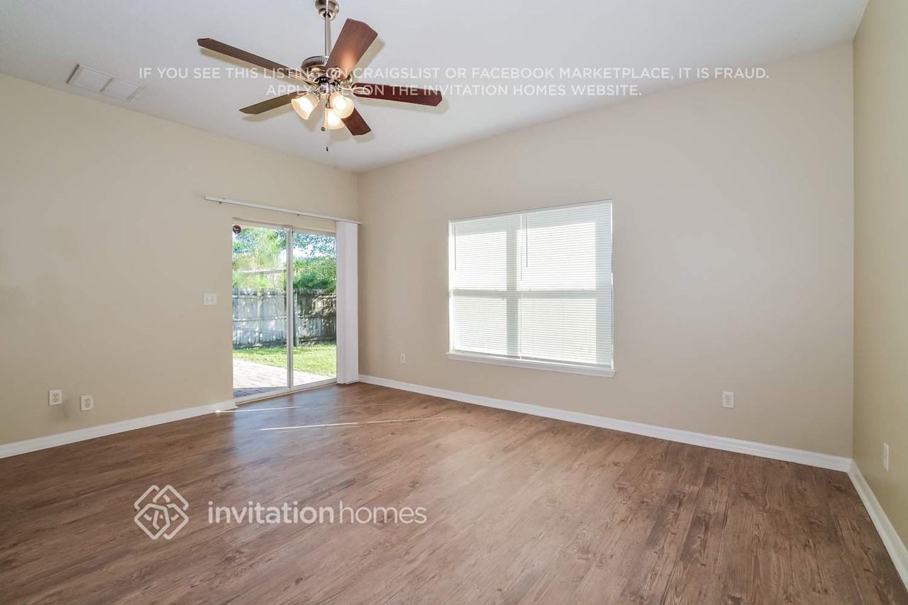 551 Hibiscus Cove Dr - Photo 5 of 18