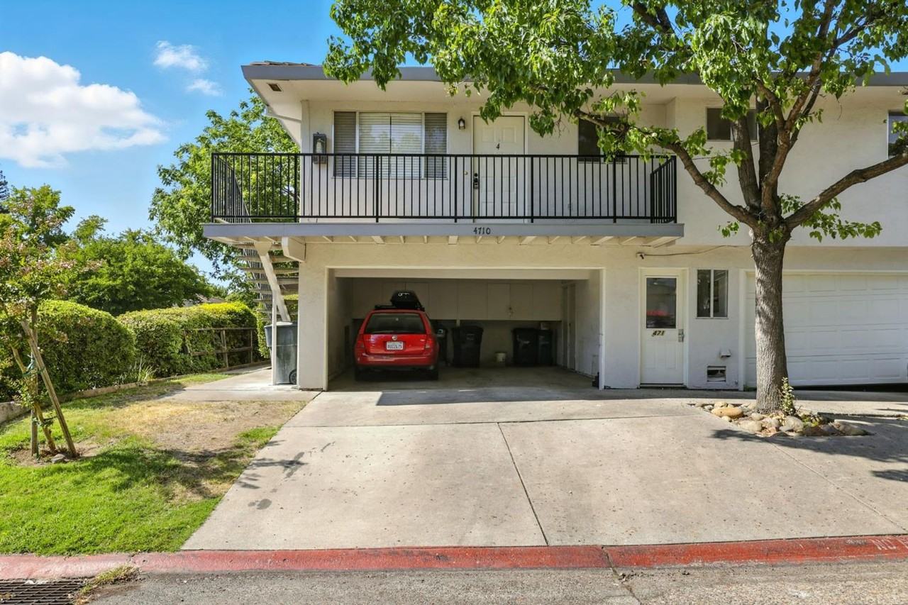 4710 Hayford Way - Photo 3 of 29