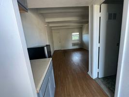 featured image of 605 N Gray St