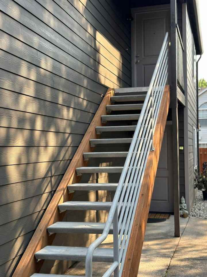 Regency Court - Photo 5 of 33