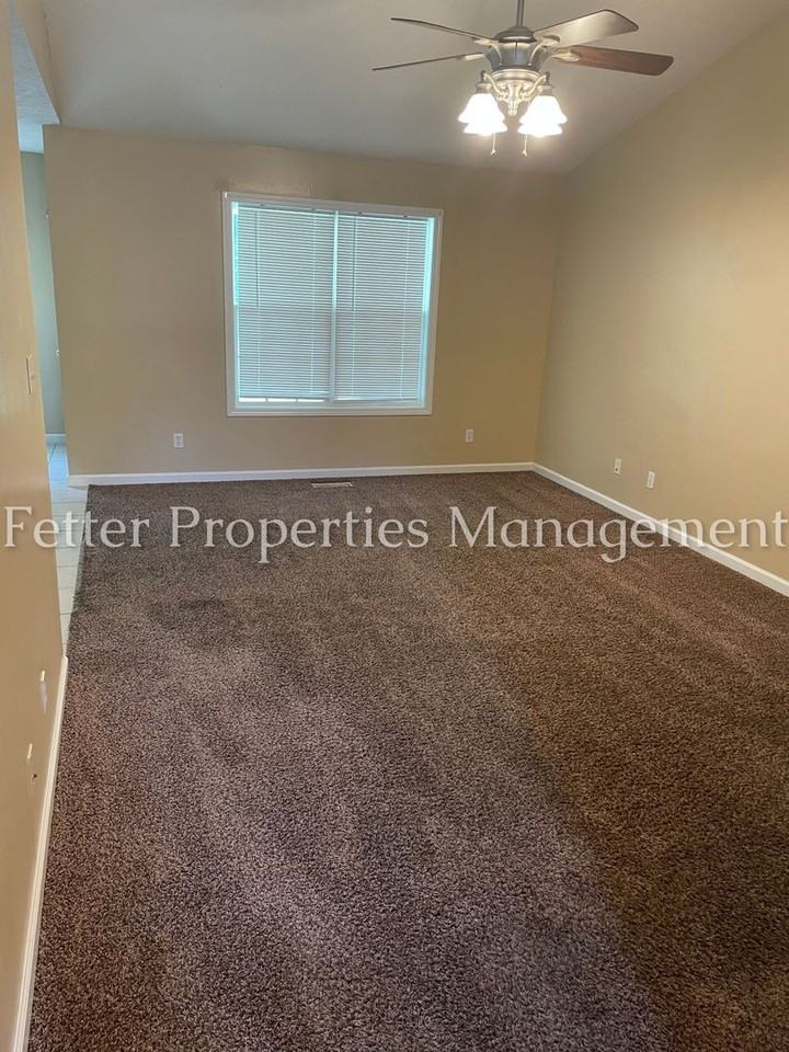 7778 Sandalwood Dr - Photo 5 of 12