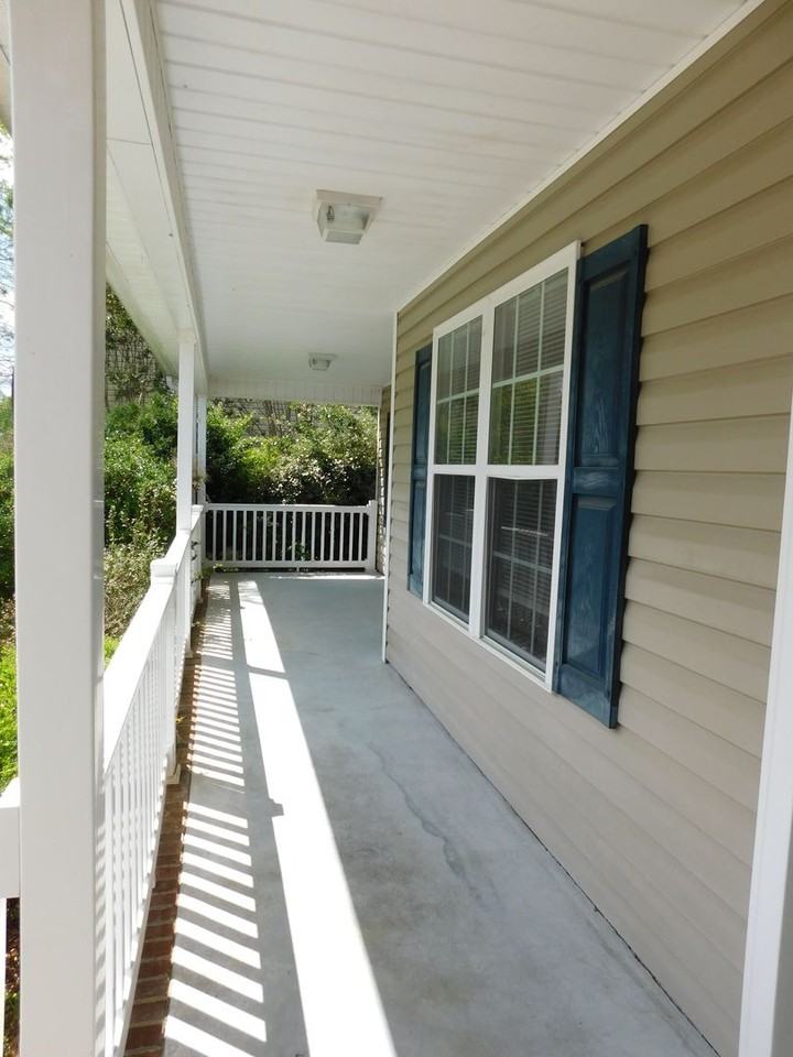 410 Conner Grant Rd - Photo 2 of 6