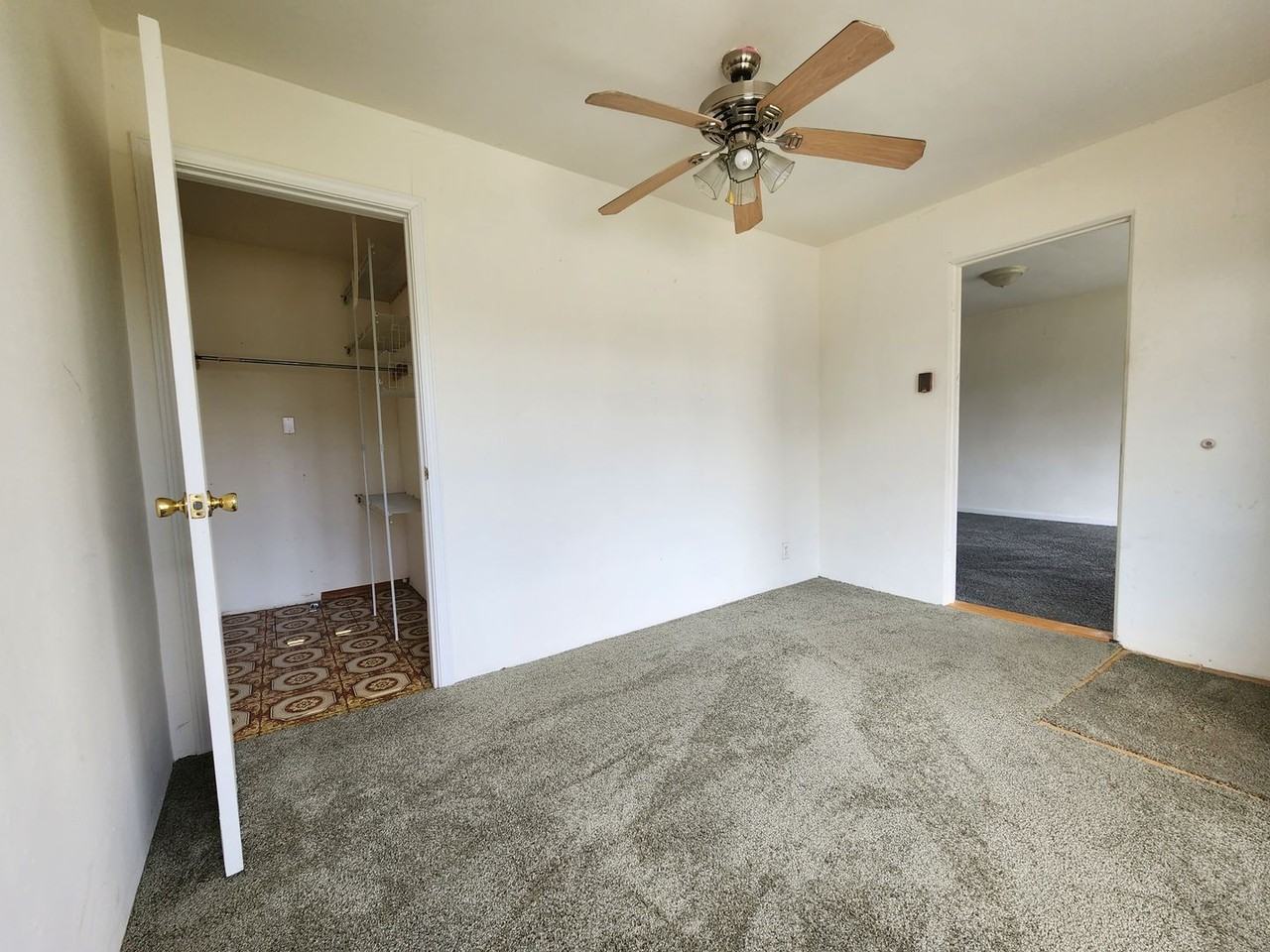 3554 Fullerton Ave - Photo 2 of 10