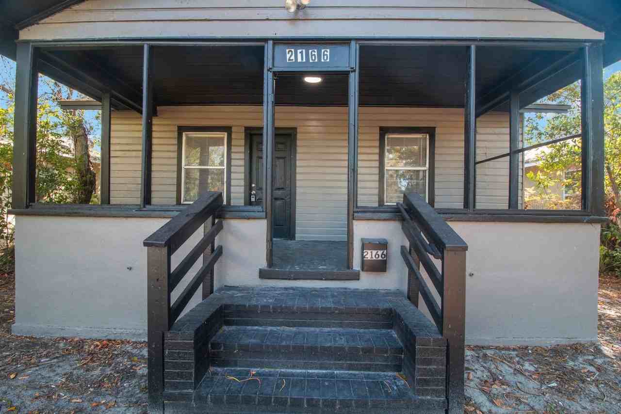 2166 17th Ave S - Photo 4 of 32