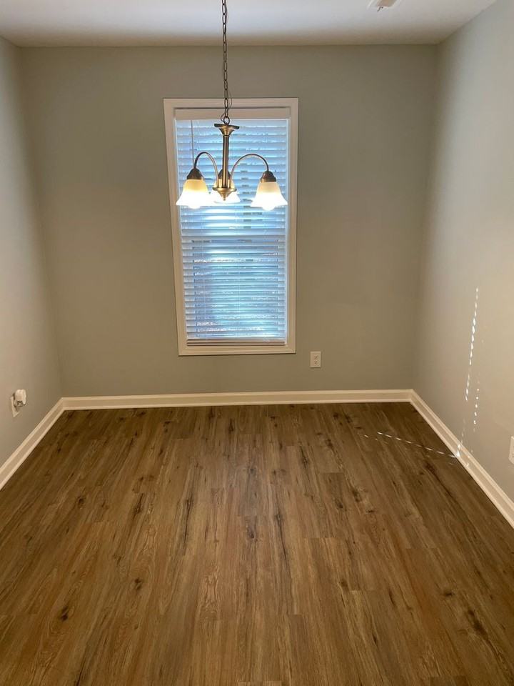 126 Turner St - Photo 5 of 10