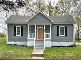 featured image of 406 N Brunswick Ave