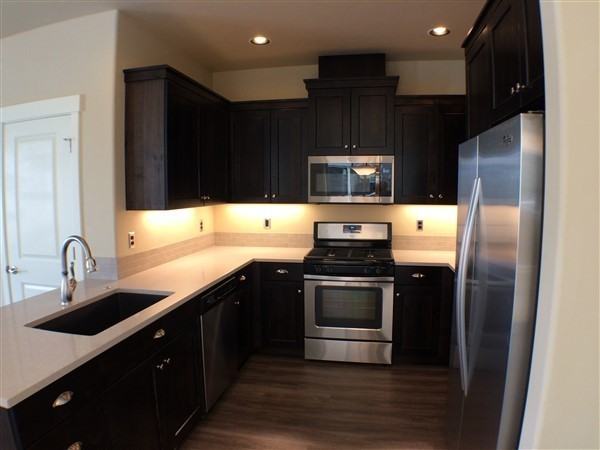 20759 Boulderfield Ave - Photo 4 of 16