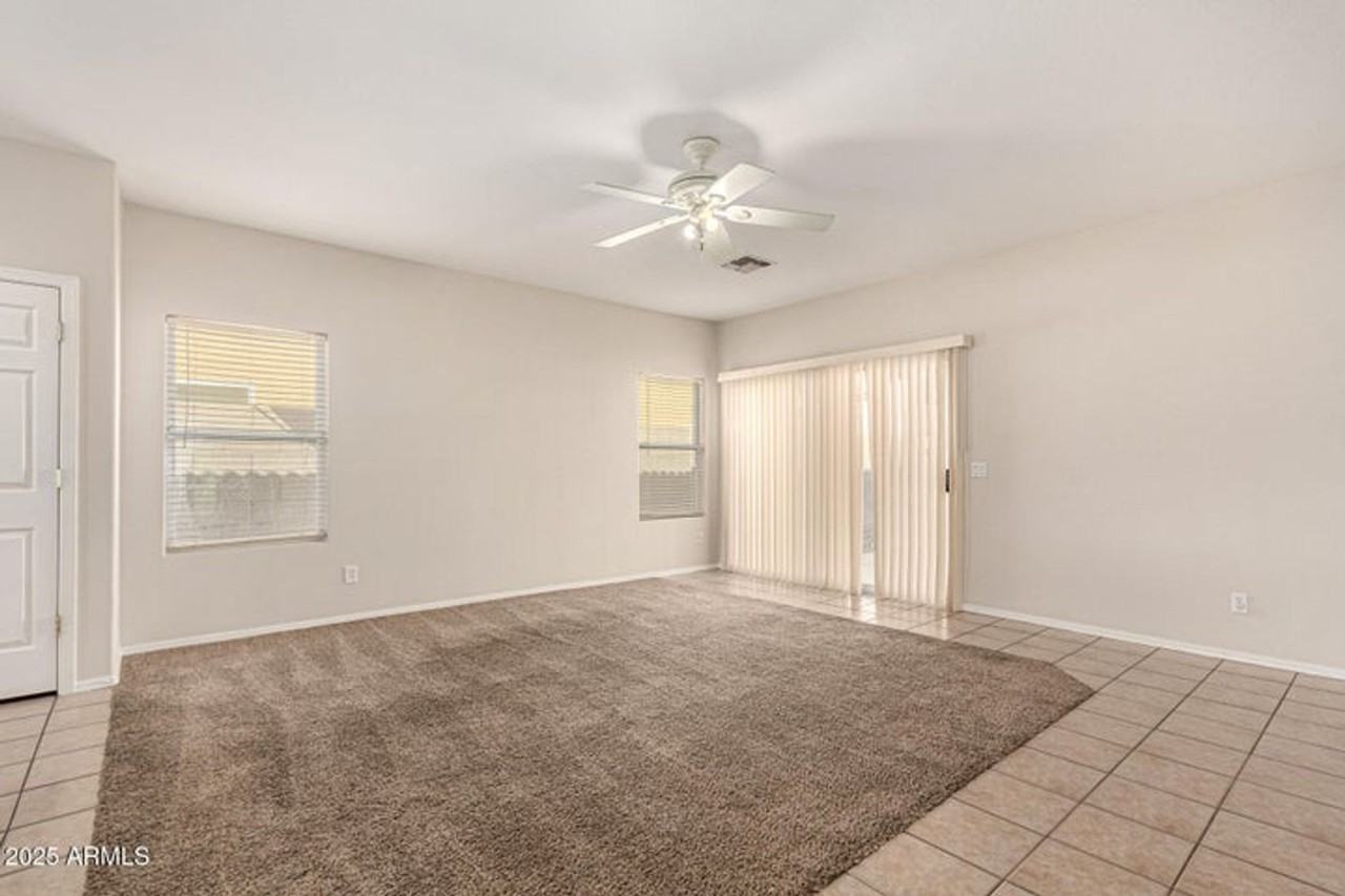 11642 West Monroe Street - Photo 4 of 18