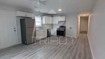 featured image of 1001 E Bragg St