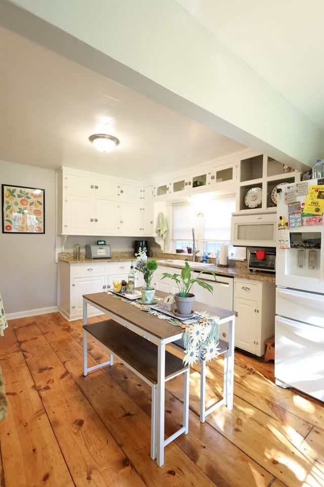 1212 S National Ave - Photo 4 of 25