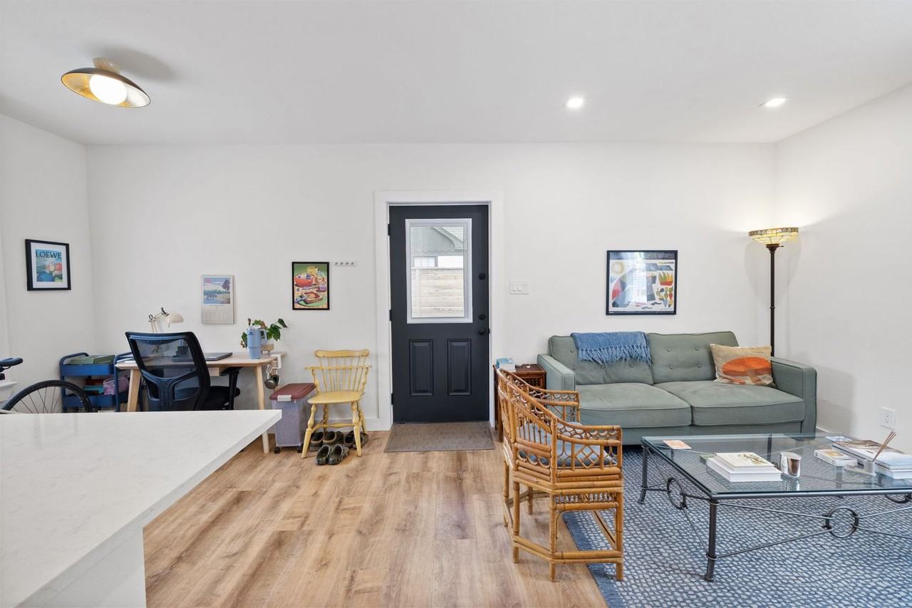 2808 Jefferson St - Photo 3 of 13