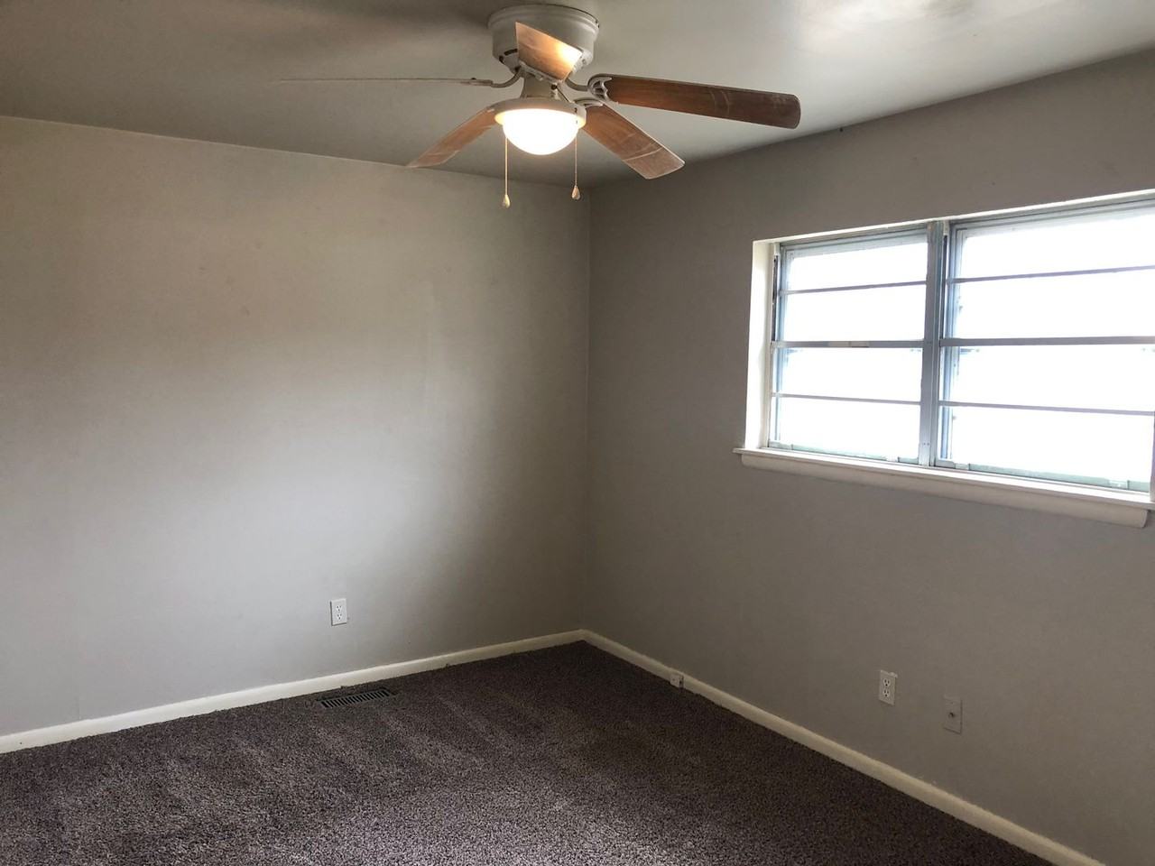 12396 W Highway 62 - Photo 7 of 12