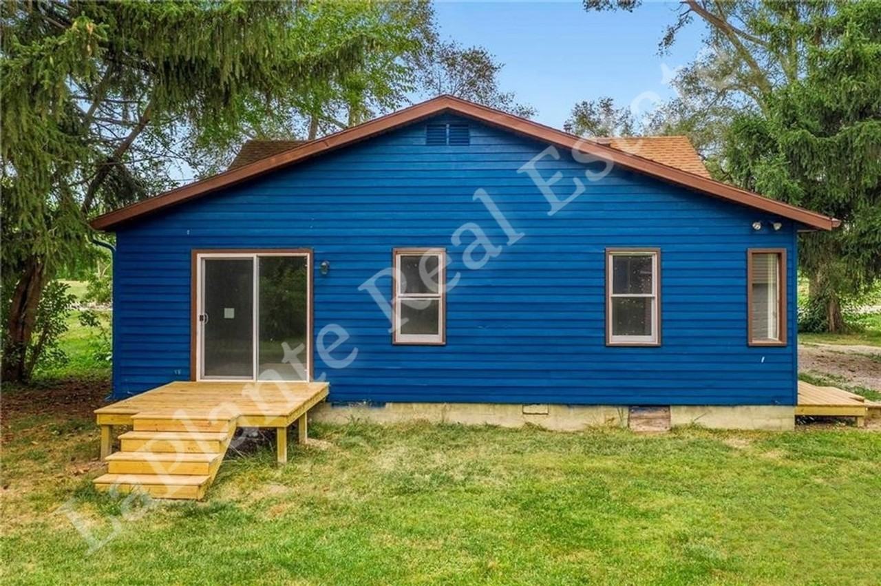 9155 Maumee-Western Road - Photo 3 of 19