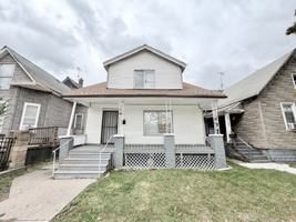 featured image of 4107 N Campbell St