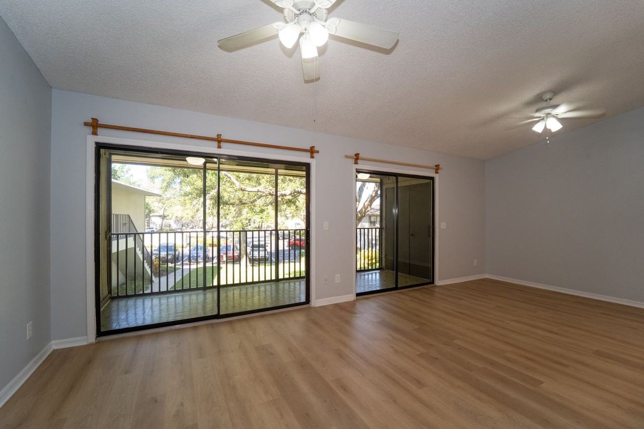 14 Santiago Ct - Photo 5 of 50