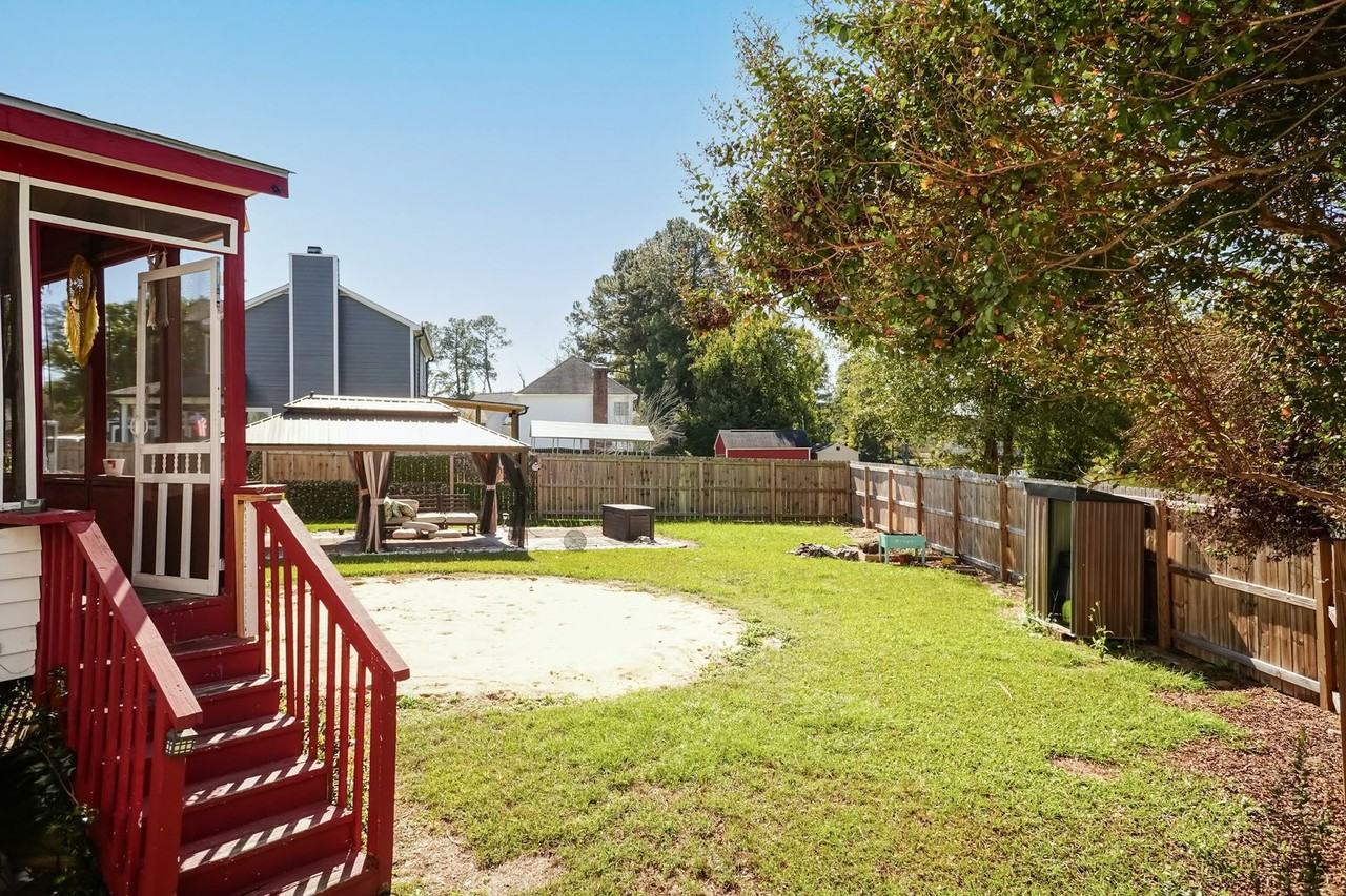 11 Blair Drive - Photo 6 of 32