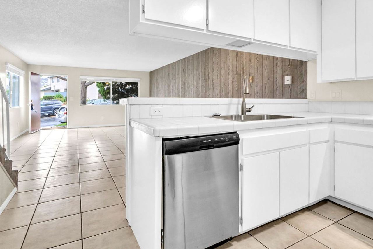 7833 Camino Raposa - Photo 5 of 23