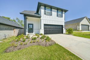 featured image of 19568 Stripe Hill Bend