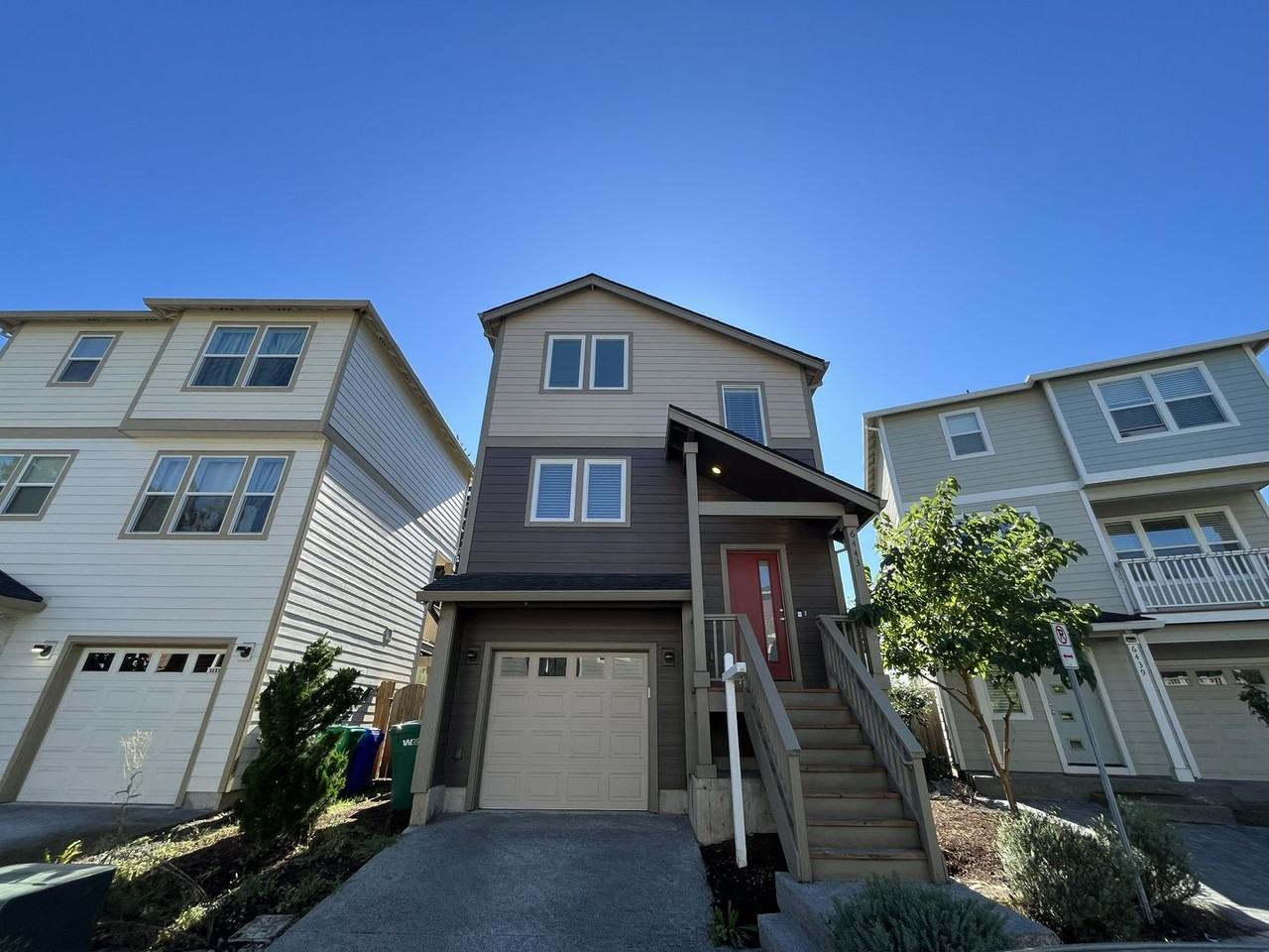 6443 Southeast 134th Avenue - Photo 4 of 36