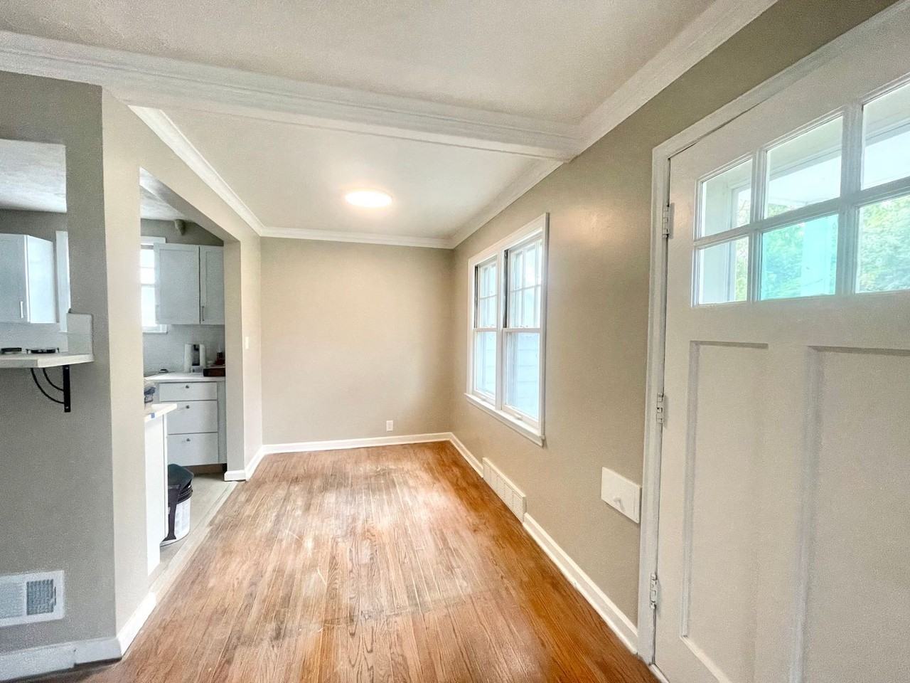 2709 N 66th St - Photo 3 of 7