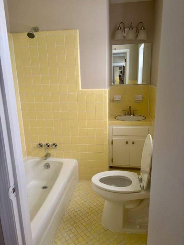 982 Campbellton Dr - Photo 3 of 18