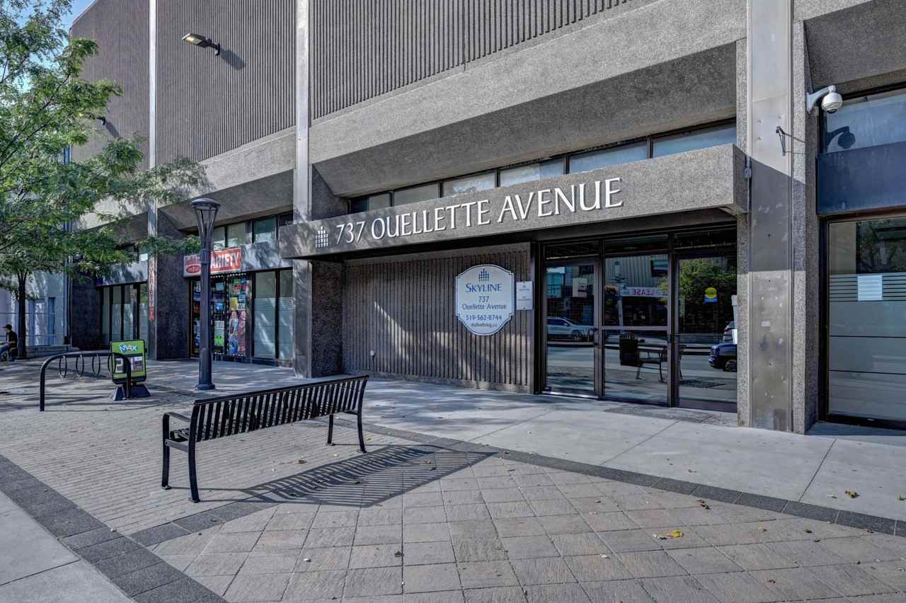 Ouellette Tower Apartments - Photo 5 of 39