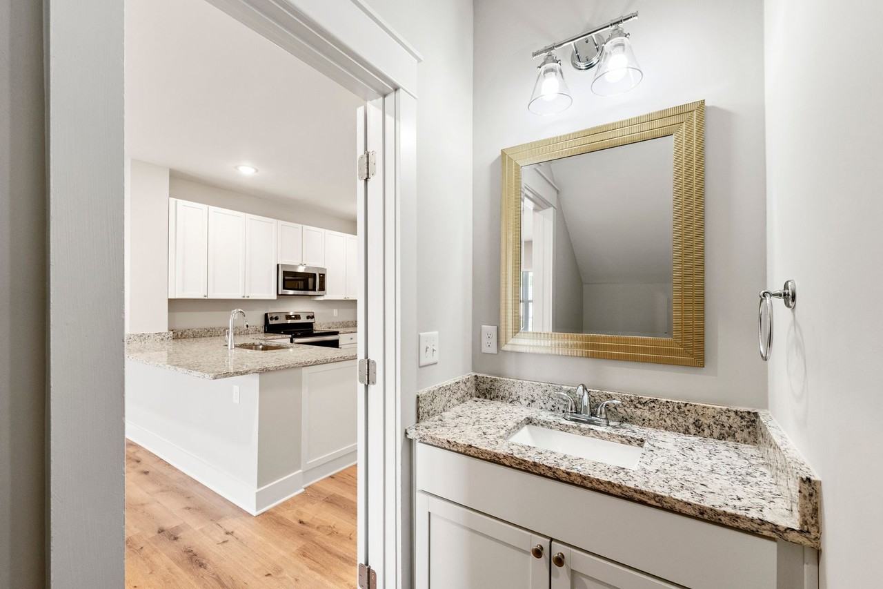 Westshire Townhomes - Photo 4 of 33