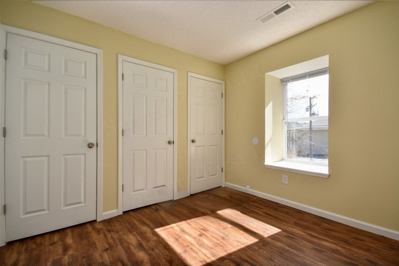 Branson Apartments - Photo 3 of 34