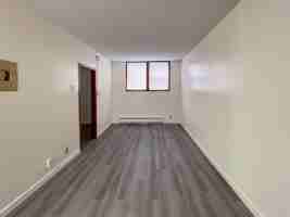 featured image of 1503 Victoria Ave