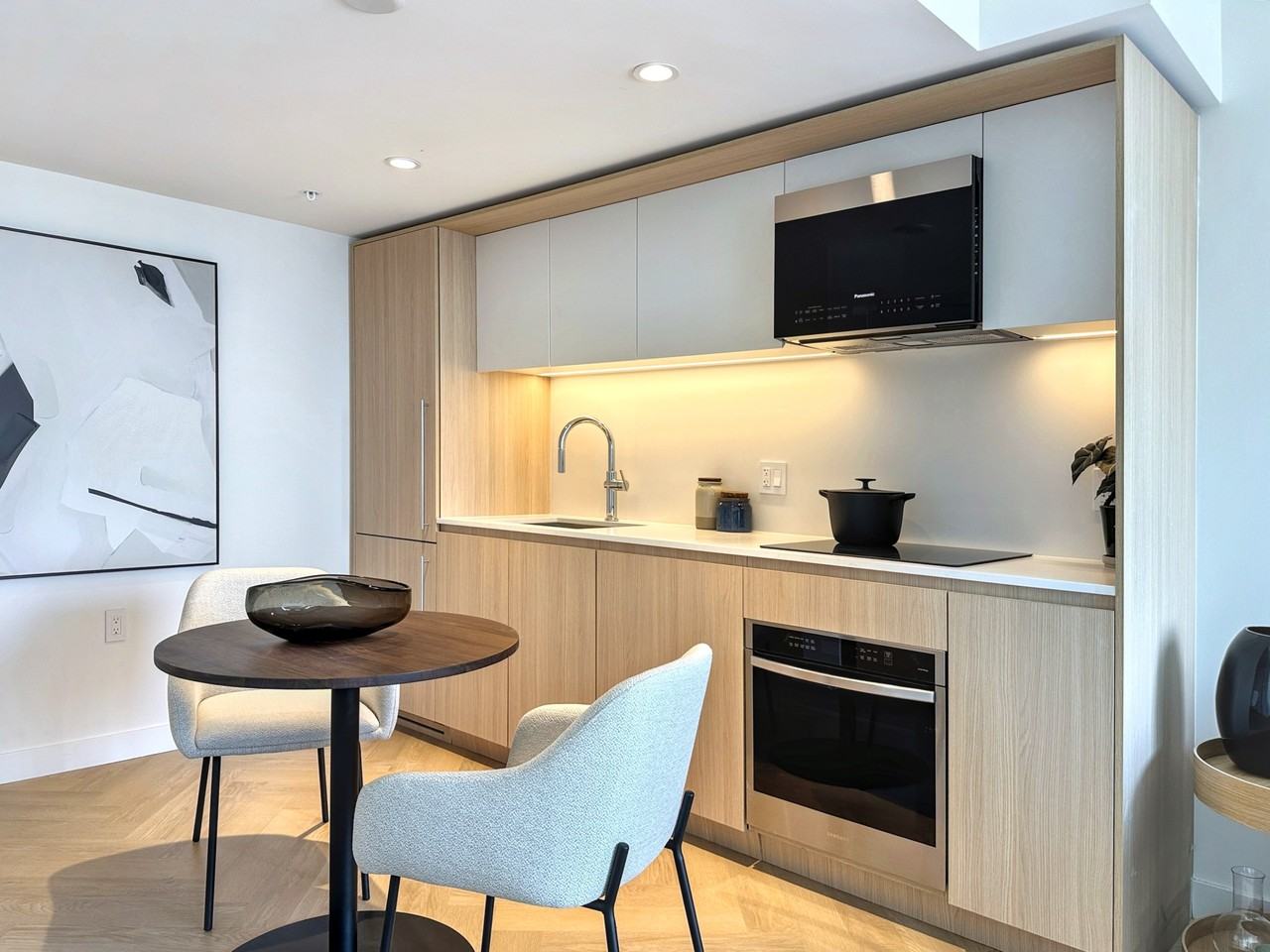 Joyce² - Photo 6 of 23