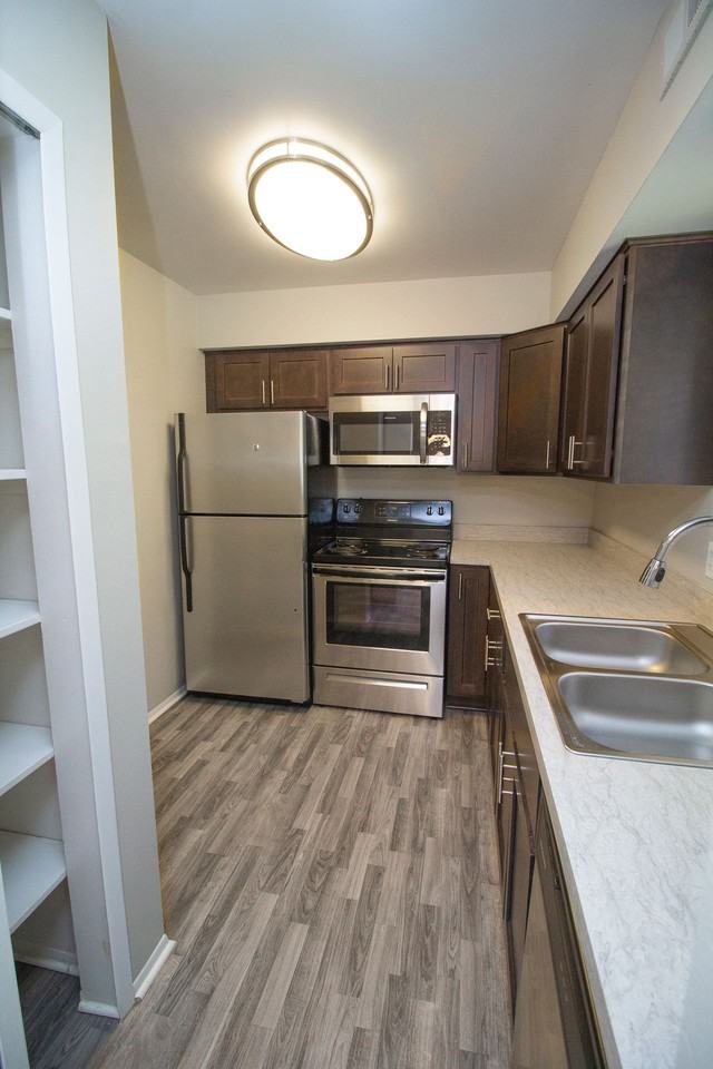 1750 Melville Dr. - Photo 4 of 50